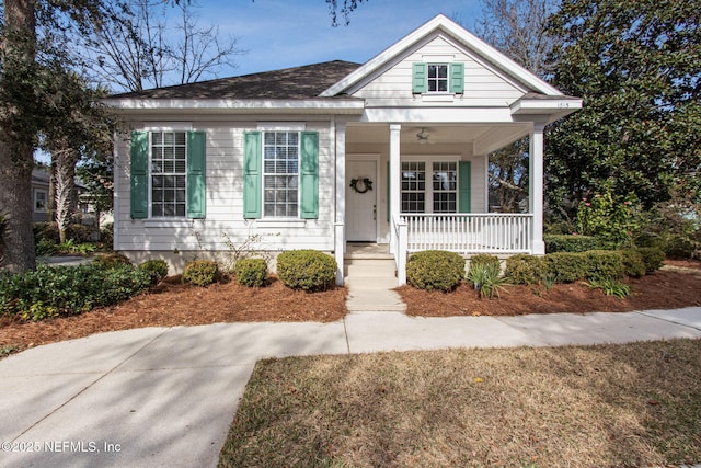 view of front of house featuring a porch