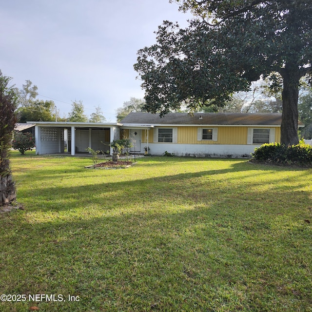 ranch-style house with a front lawn