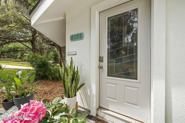 view of property entrance