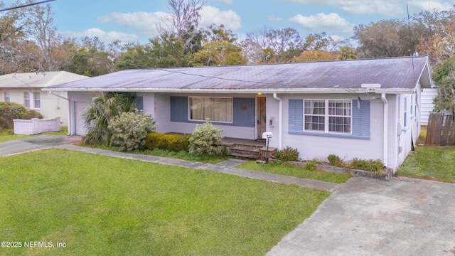 ranch-style house with a front lawn