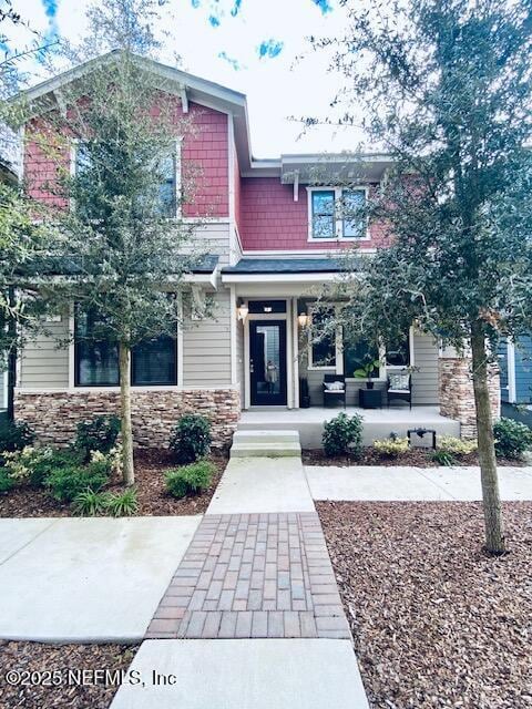 view of front facade featuring covered porch