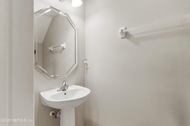 bathroom with sink