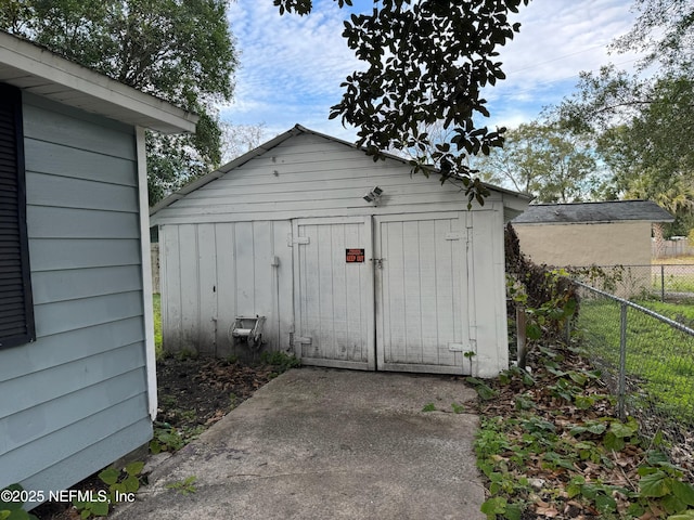 view of outbuilding