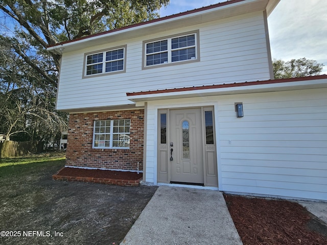 view of front of property