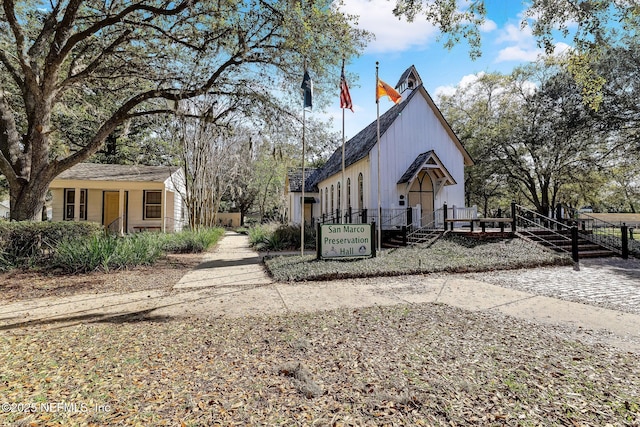 view of side of home