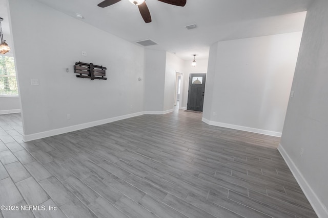 spare room featuring ceiling fan