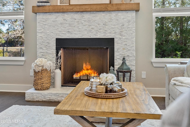 details featuring hardwood / wood-style floors