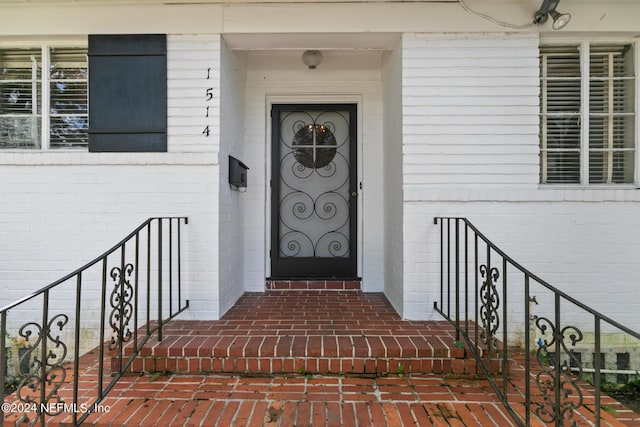 view of property entrance