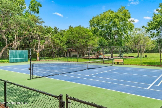 1814 Royal Fern Ln, Fleming Island, FL 32003 - view of tennis court featuring community basketball court