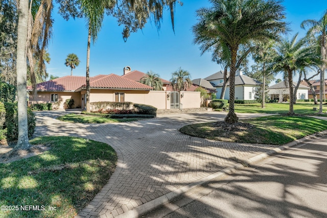 view of mediterranean / spanish-style house