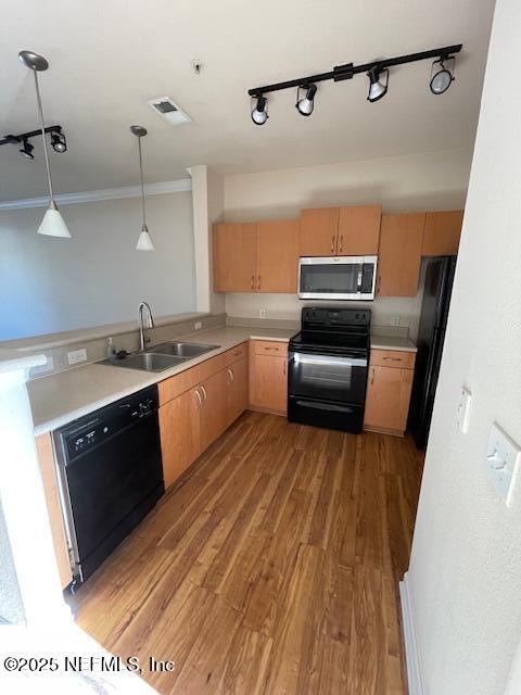 Listing photo 2 for 8290 Gate Pkwy W Unit 187, Jacksonville FL 32216