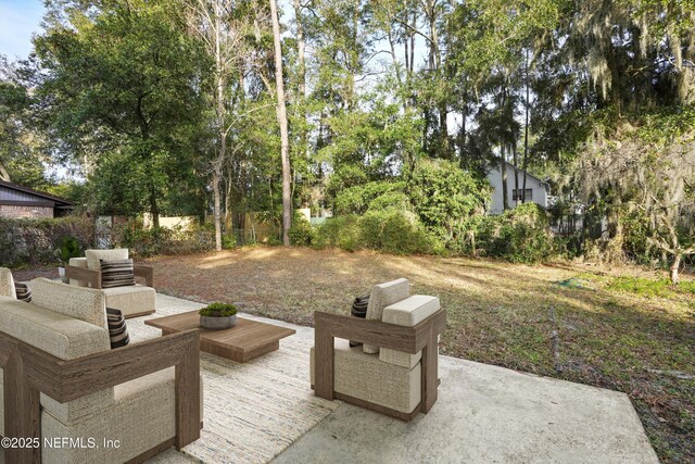 view of patio with outdoor lounge area
