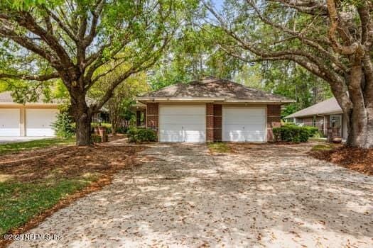4536 Middleton Park Cir W, Jacksonville, FL 32224 - photo 4