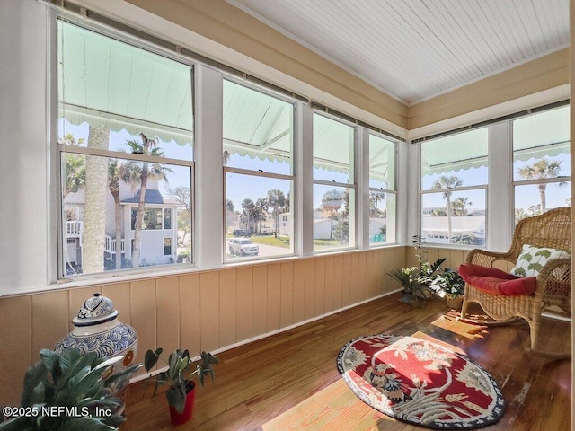 sunroom with a healthy amount of sunlight