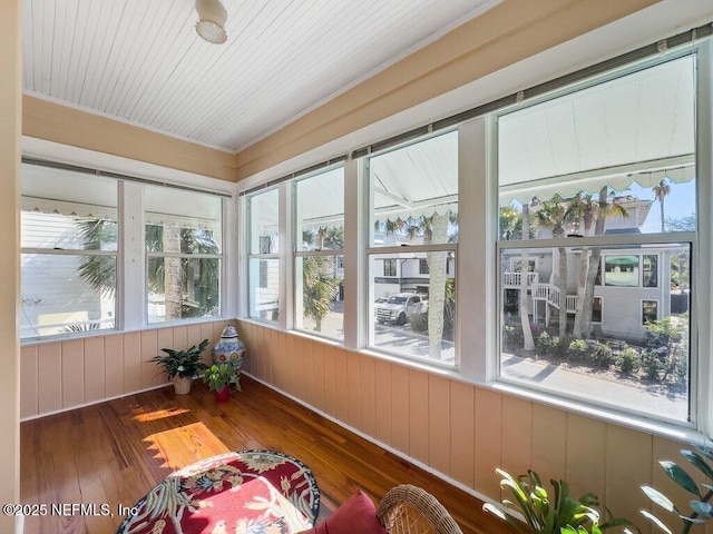 view of sunroom / solarium