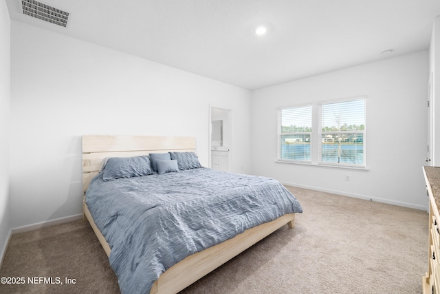 bedroom with carpet flooring