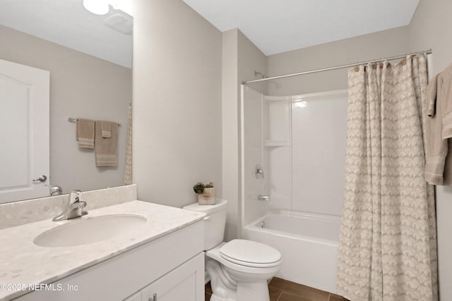 full bathroom with vanity, toilet, and shower / bath combo