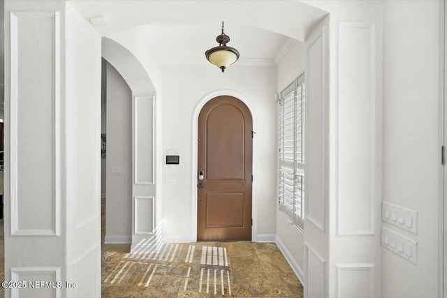 foyer entrance with crown molding