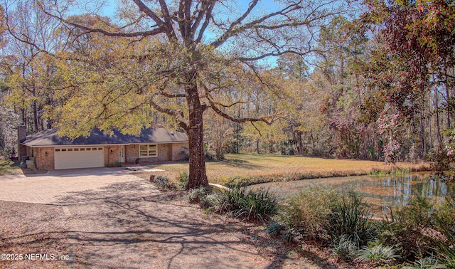 view of front of house featuring a garage