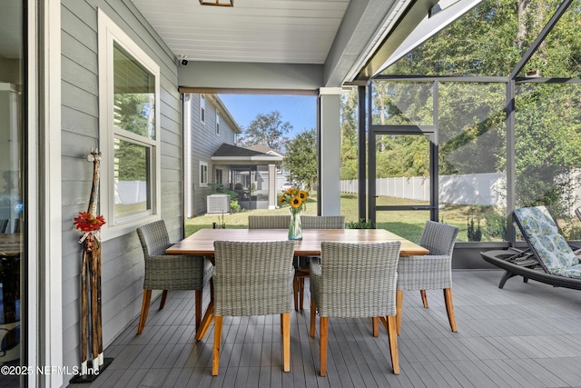 view of sunroom / solarium