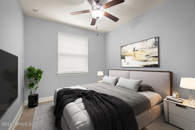 bedroom featuring ceiling fan