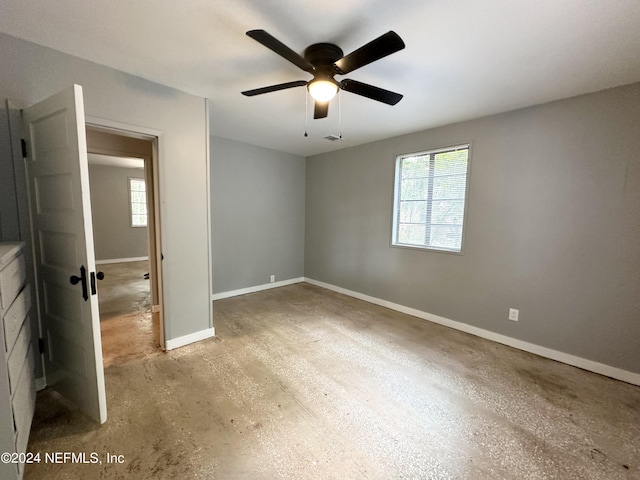 unfurnished bedroom with ceiling fan