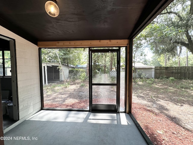 view of unfurnished sunroom