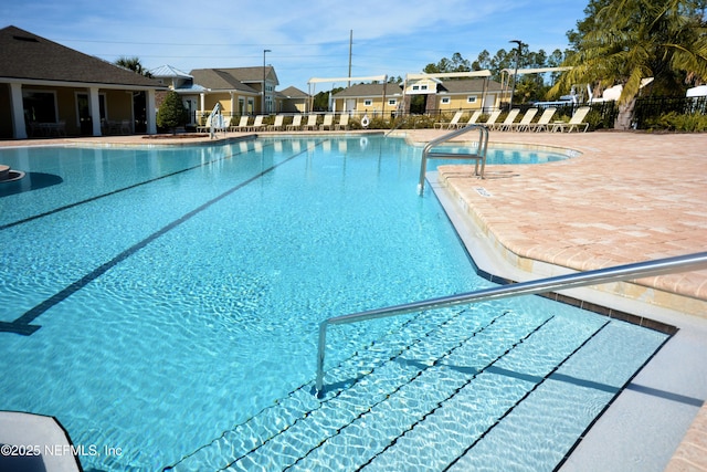 view of swimming pool