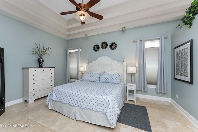 bedroom with ceiling fan