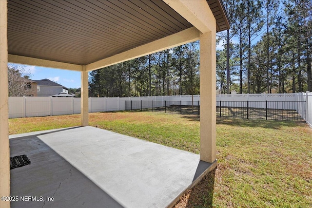 view of yard featuring a fenced backyard and a patio area