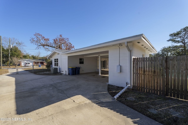 view of home's exterior with cooling unit