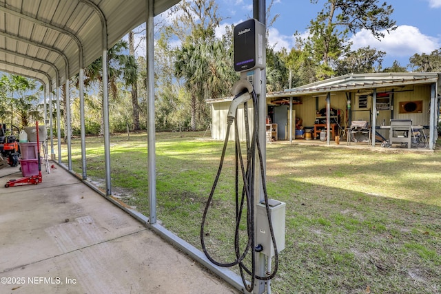 view of yard featuring a carport