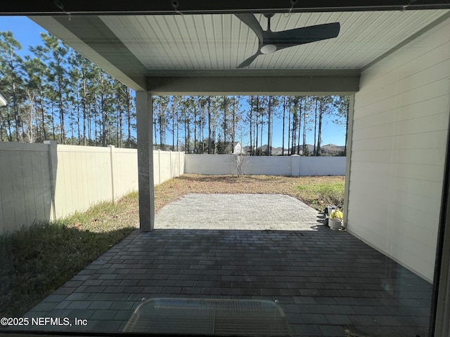 10009 Invention Ln, Jacksonville, FL 32256 - photo 6