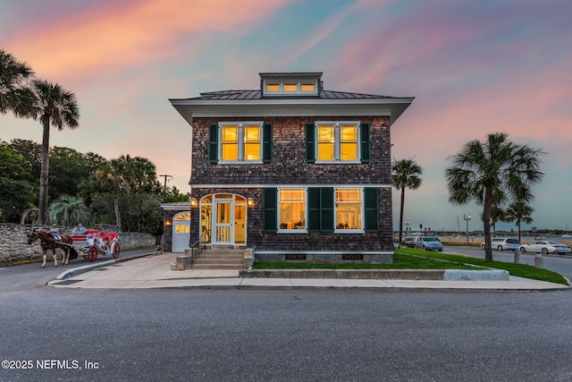 view of front of property