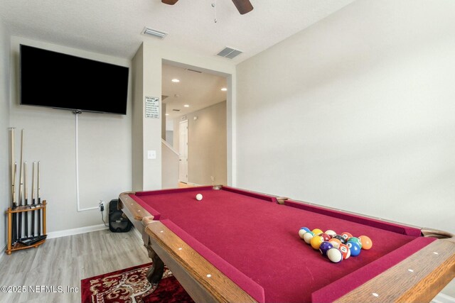 rec room featuring ceiling fan, billiards, wood finished floors, and visible vents