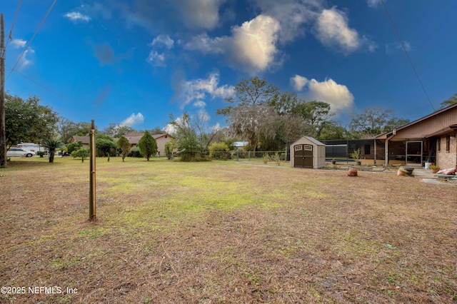 view of yard with a shed