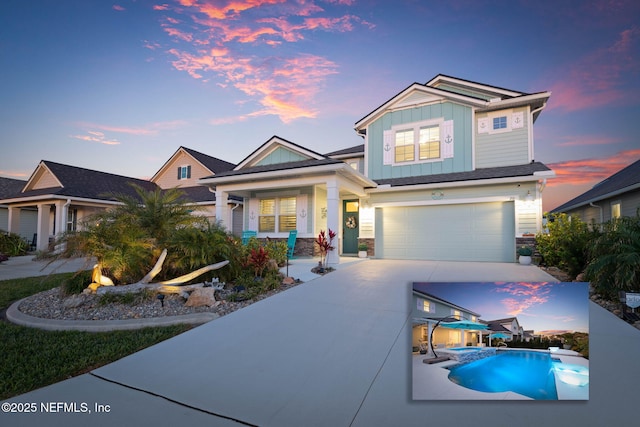 craftsman house featuring a garage