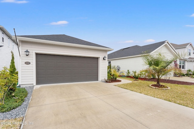 view of front of house featuring a front yard