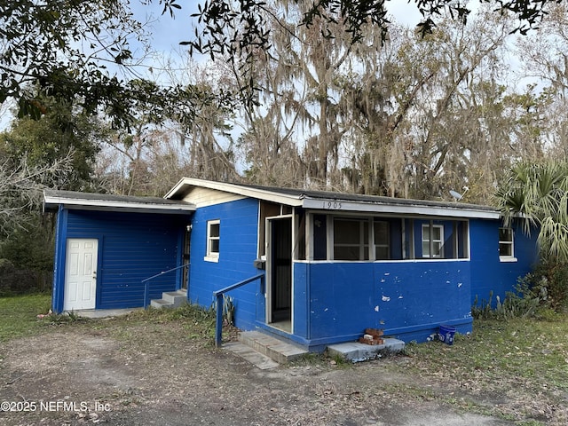 view of front of house