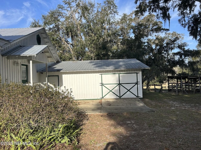 view of outbuilding