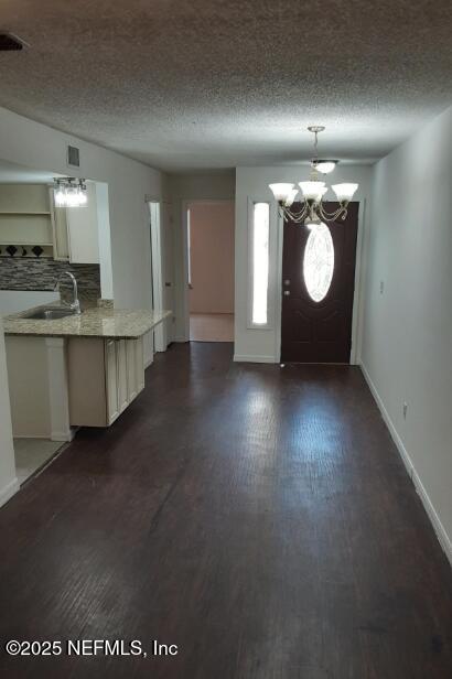 7676 Jana Ln S, Jacksonville, FL 32210 - photo 4