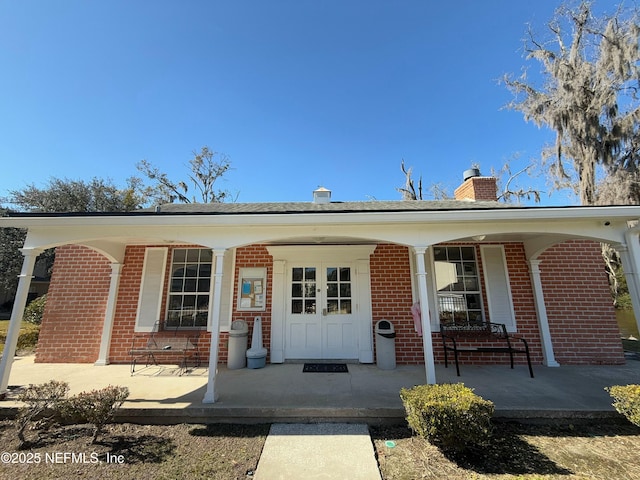 view of front of home featuring a porch