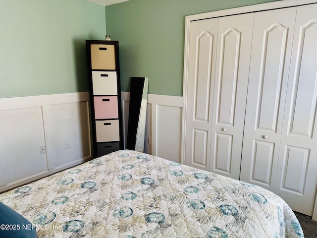 bedroom with a closet