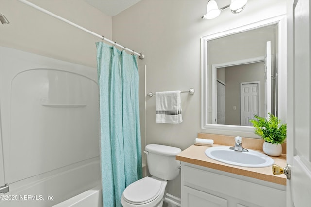 full bathroom featuring vanity, toilet, and shower / tub combo with curtain