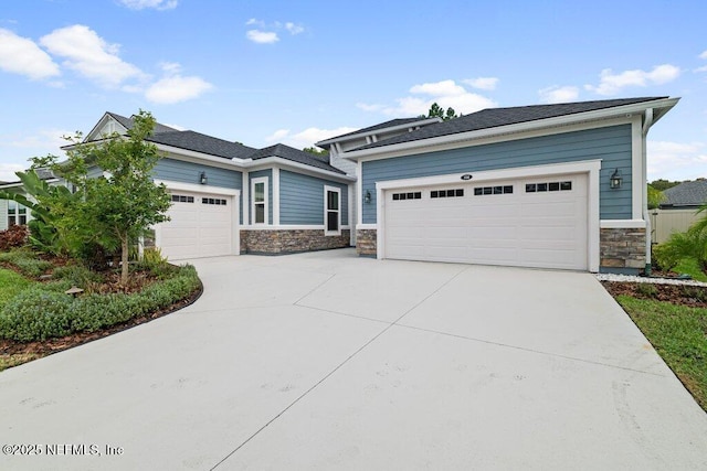 view of front facade with a garage