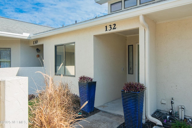 view of property entrance