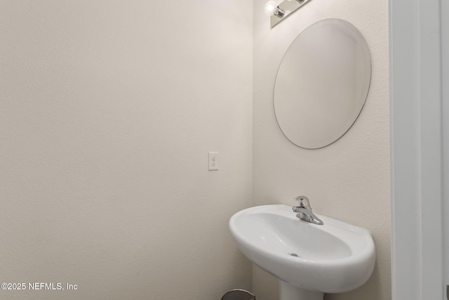 bathroom with sink