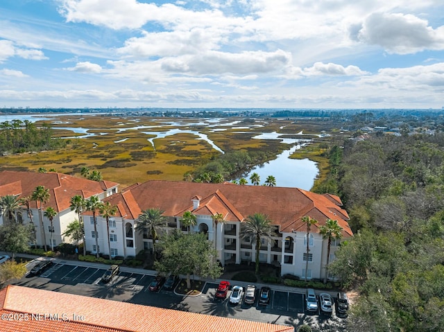 bird's eye view with a water view