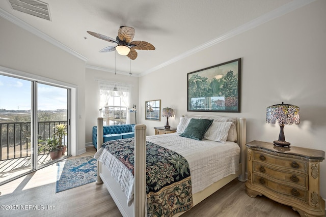 bedroom with access to exterior, light hardwood / wood-style flooring, ornamental molding, and ceiling fan