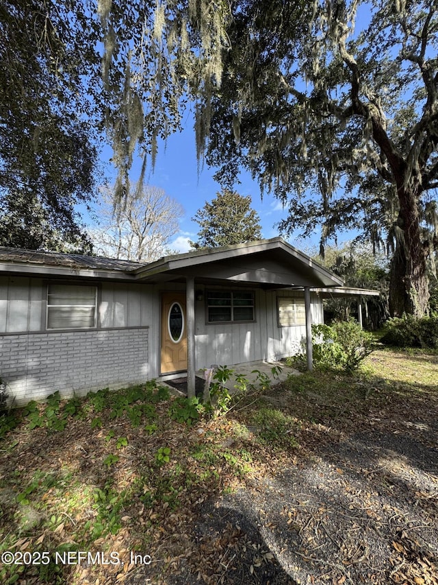 view of front of home